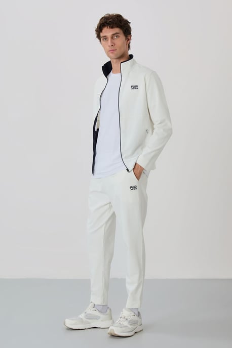 Herren Sweatshirt mit Reißverschlusskragen und Hose Set - Image 4