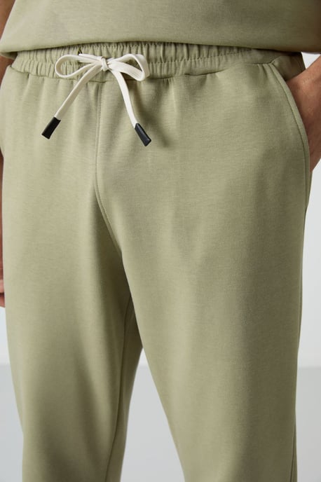 Herren Oversized T-Shirt und Hose Set - Image 3
