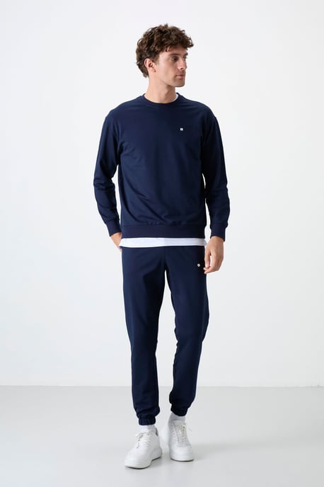 Herren Oversized Sweatshirt- und Hosen-Set - Image 3