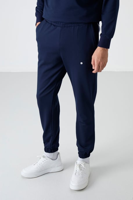 Herren Oversized Sweatshirt- und Hosen-Set - Image 5