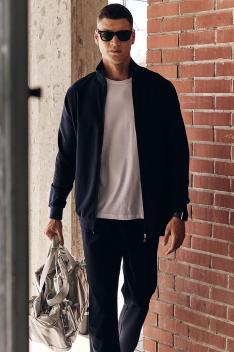 Herren Sweatshirt mit Reißverschlusskragen und Hose Set - Image 1