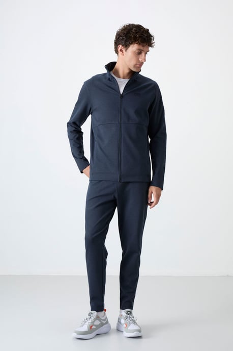 Herren Sweatshirt mit Reißverschlusskragen und Hose Set - Image 5