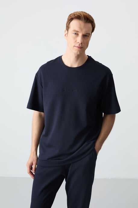 Herren Oversized T-Shirt und Hosen Set - Image 2