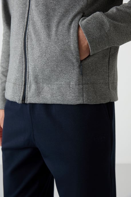 Herren Sweatshirt und Hose Set aus Baumwollmischung mit Reißverschluss - Image 4