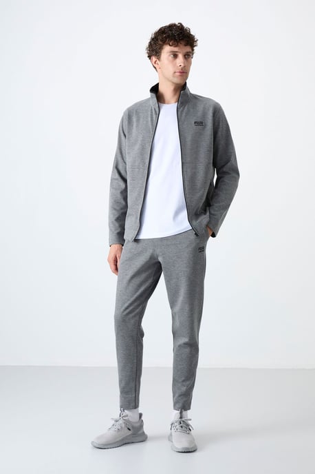 Herren Sweatshirt mit Reißverschlusskragen und Hose Set - Image 5