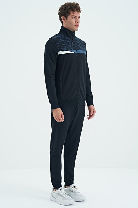 Bedrucktes Sweatshirt mit Reißverschlusskragen und Hosen-Set - Image 4