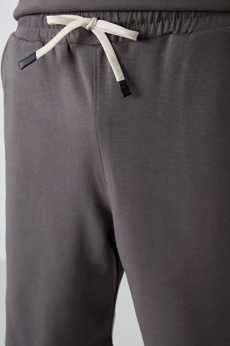 Oversized T-Shirt und Shorts Set - Image 4