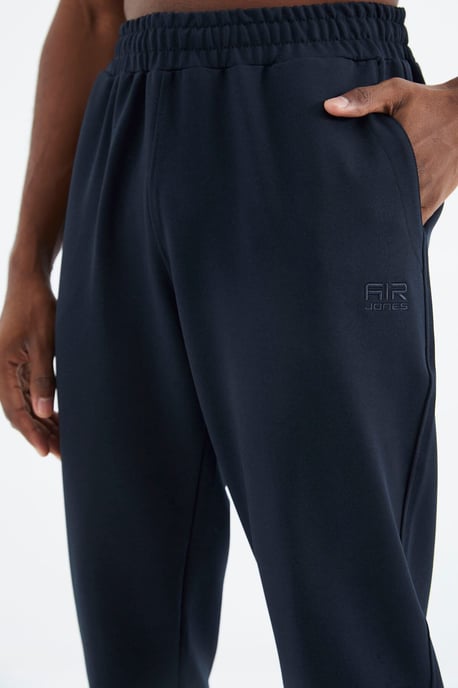 Herren Kapuzenpullover- und Hosen-Set - Image 3