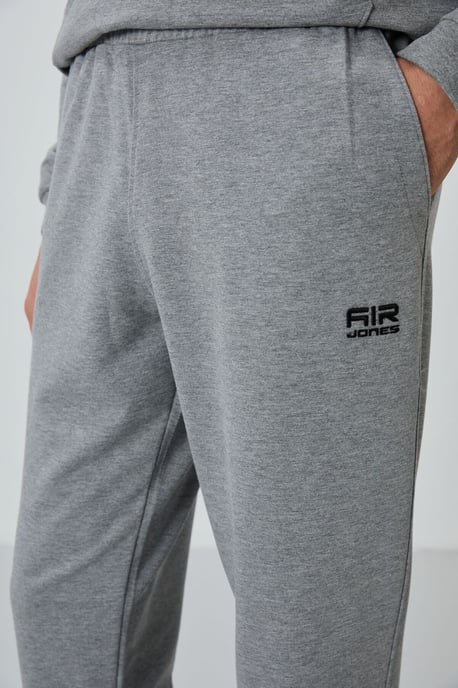 Herren Sweatshirt-Set mit Reißverschluss und Hose - Image 6