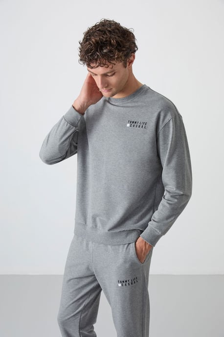 Herren Oversized Sweatshirt- und Hose-Set - Image 2