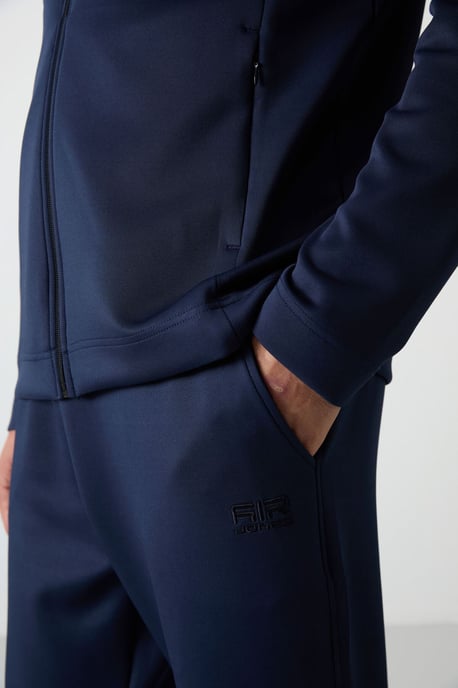 Herren-Polyester-Sportset mit Reißverschlusskragen - Image 4