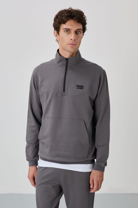 Herren-Set mit Reißverschluss-Sweatshirt und Hose - Image 2