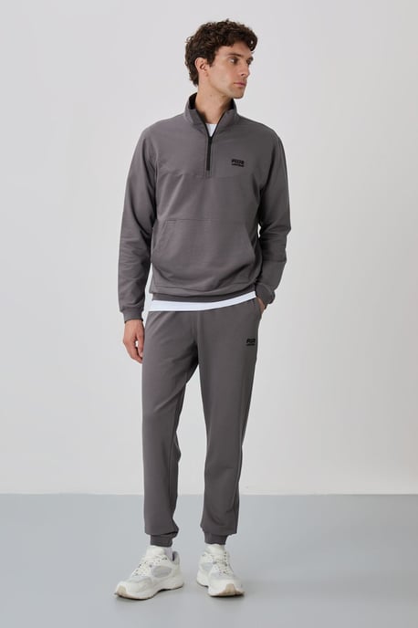 Herren-Set mit Reißverschluss-Sweatshirt und Hose - Image 5