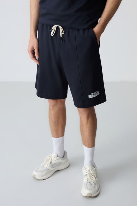 Herren Oversized T-Shirt und Shorts Set - Image 6