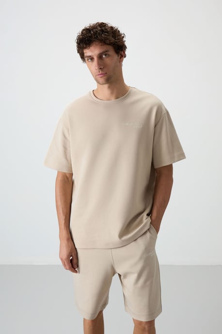 Oversized Kurzarm-T-Shirt und Shorts Set - Image 6