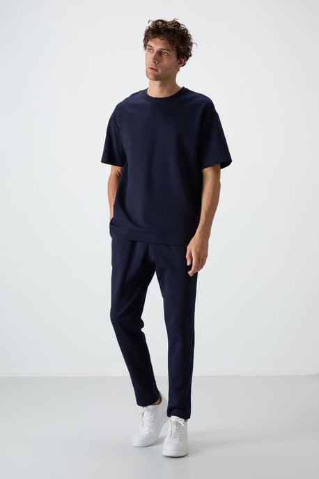 Herren Oversized T-Shirt und Hosen Set - Image 1
