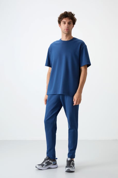 Herren Oversized T-Shirt und Hosen Set - Image 1
