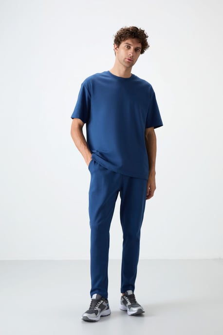 Herren Oversized T-Shirt und Hosen Set - Image 3