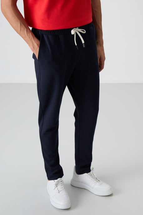 Herren Oversized T-Shirt und Hosen Set - Image 4