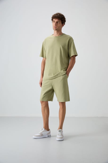 Übergrößen T-Shirt und Shorts Set - Image 3