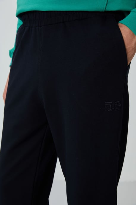 Herren Sweatshirt mit Reißverschluss und Hosen Set - Image 6
