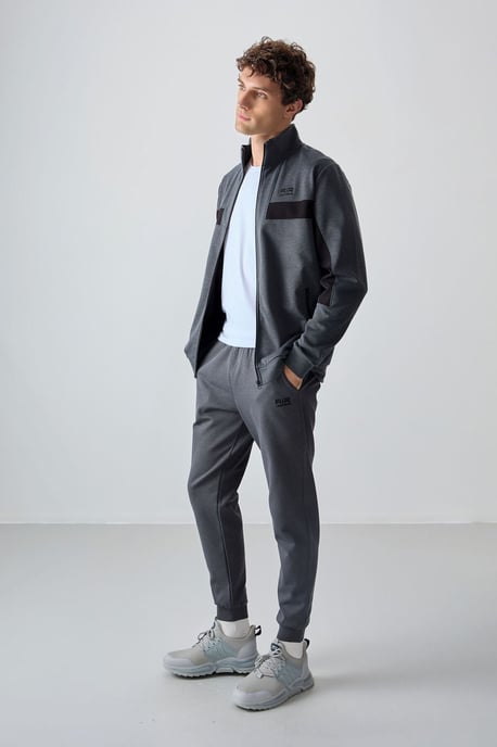 Herren Fleece Sweatshirt und Hose im Farbenblock-Design - Image 5