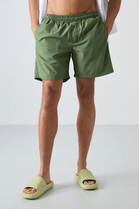 Herren Einteiler mit Shorts zum Hineinschlüpfen - Image 5