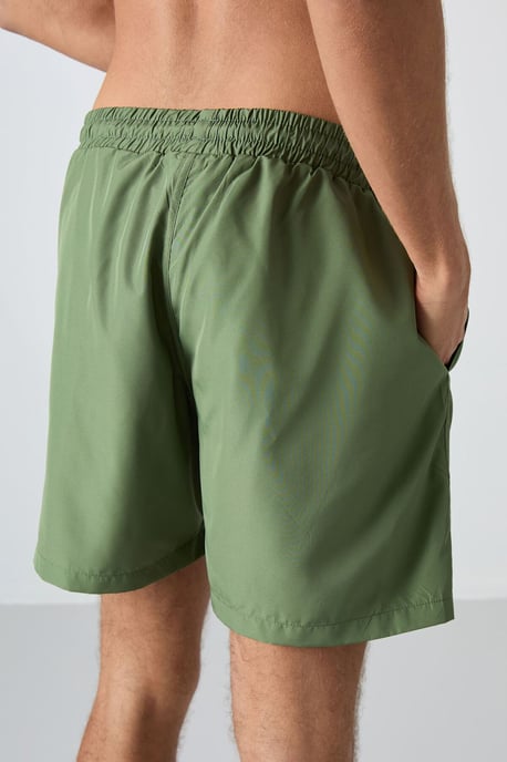 Herren Einteiler mit Shorts zum Hineinschlüpfen - Image 6