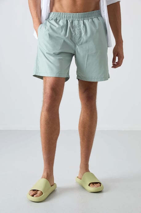 Herren Einteiler mit Shorts zum Hineinschlüpfen - Image 3