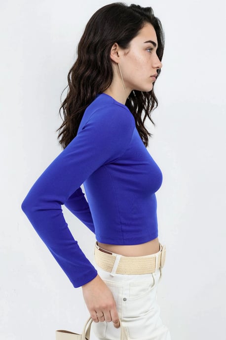 Slim Fit Langärmliges Cropped Top mit Rundhalsausschnitt - Image 2