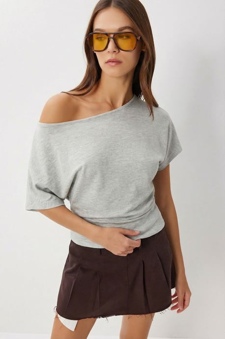 Schulterfreie Strickbluse - Image 2