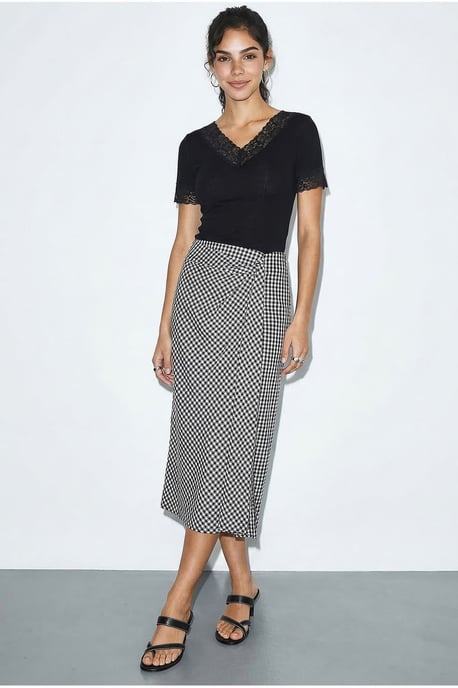 V-Ausschnitt Slim Fit Bluse - Image 2