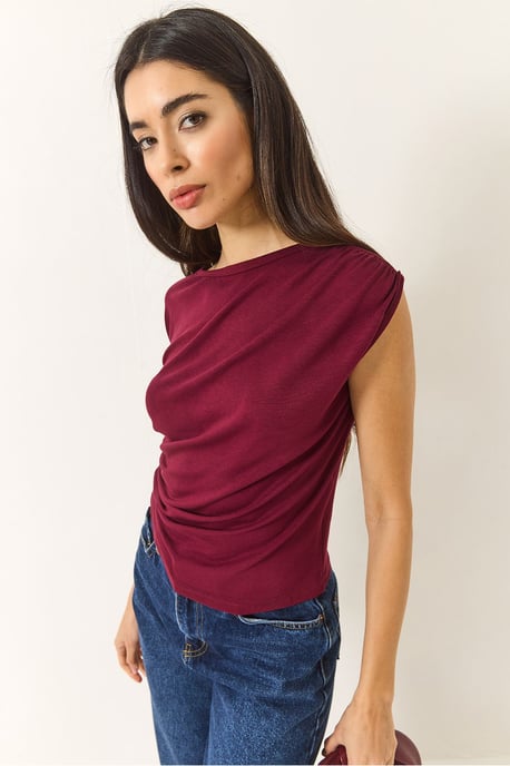 Figurbetonte ärmellose Rundhalsbluse - Image 5