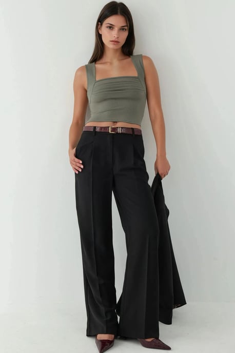 Gerüschte Bluse mit quadratischem Ausschnitt - Image 6