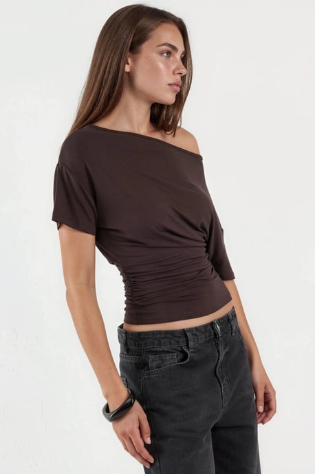 Asymmetrisches Halsweiches Viskose-Stricktop - Image 2