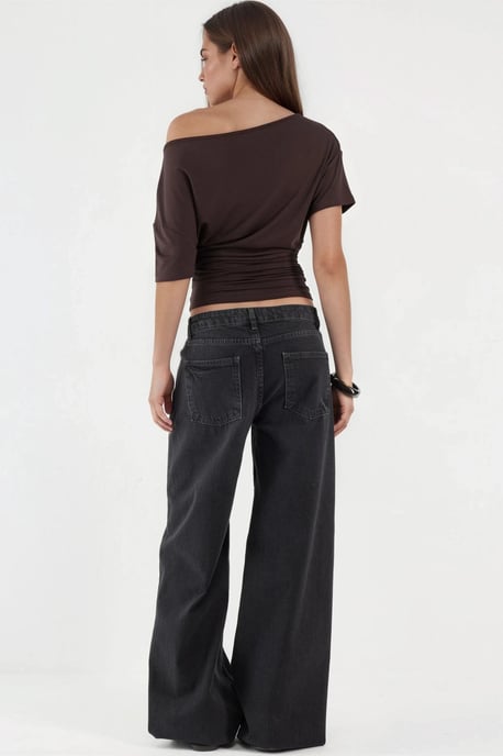Asymmetrisches Halsweiches Viskose-Stricktop - Image 3