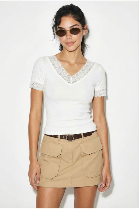 V-Ausschnitt Slim Fit Bluse - Image 2
