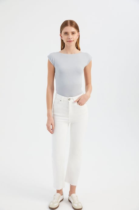 Rundhals-Bodycon-Top mit ausgeschnittenem Rückenteil - Image 3