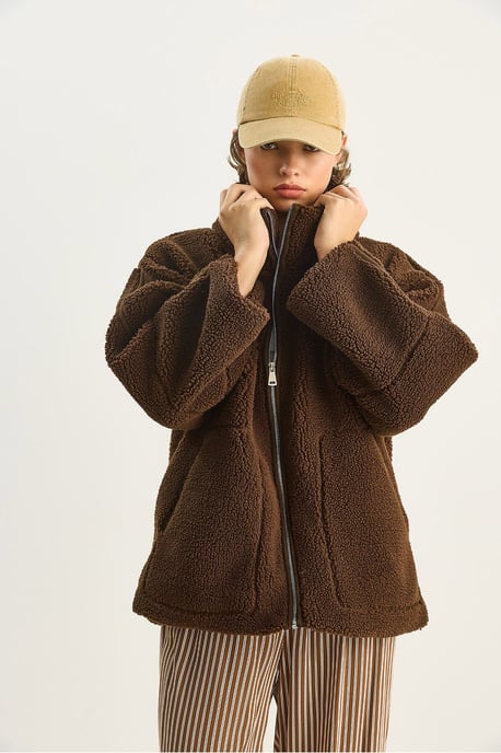 Überdimensionale Plüschjacke mit Taschen - Image 6