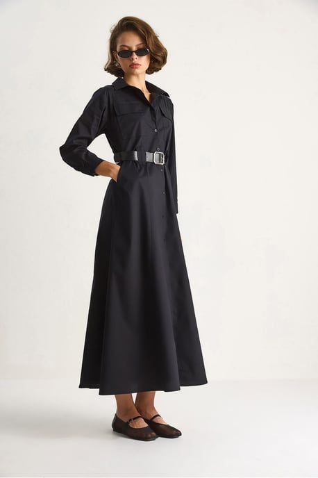 Langarm-Maxi-Kleid mit Knopfverschluss und Hemdkragen - Image 3