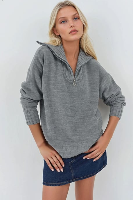 Übergroßer Rippstrickpullover mit Reißverschlusskragen - Image 1