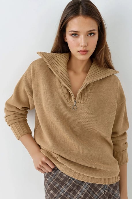 Übergroßer Rippstrickpullover mit Reißverschlusskragen - Image 1