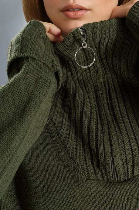 Übergroßer Rippstrickpullover mit Reißverschlusskragen - Image 6