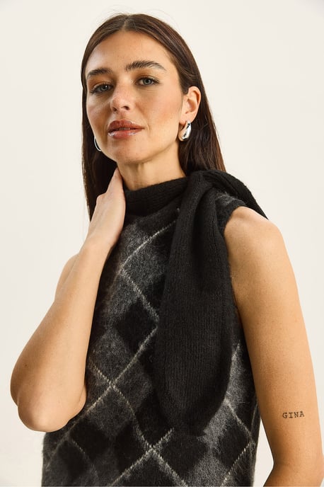 Dicker gerippter Strickpullover-Weste mit Rollkragen - Image 5