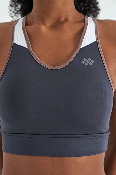 Figurbetontes U-Ausschnitt Strick-Sport-Crop-Top - Image 3