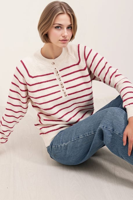 Gestreifter Strickpullover mit Knopfverschluss - Image 3