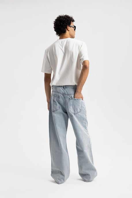 Relaxed Fit Gerade Jeans - Image 4