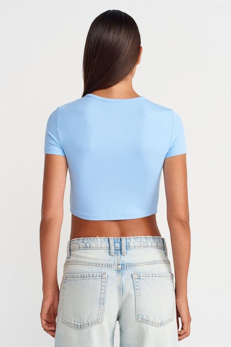 Slim Fit Kurzbluse mit Knöpfen - Image 2