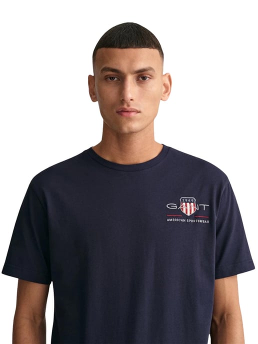 Gant | Herren T-Shirt mit besticktem Archiv-Schild - Image 3