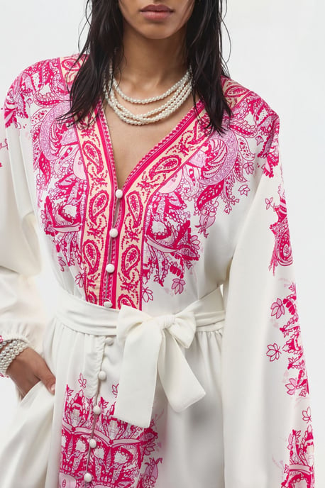 Kleid mit Gürtel und V-Ausschnitt im Paisleymuster - Image 5